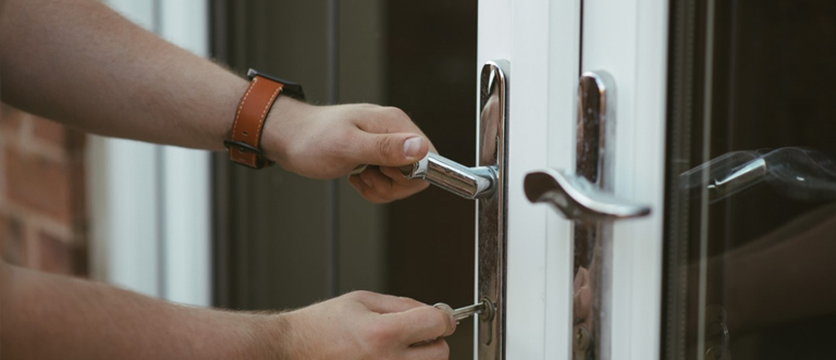 24 hour key locksmith Covina